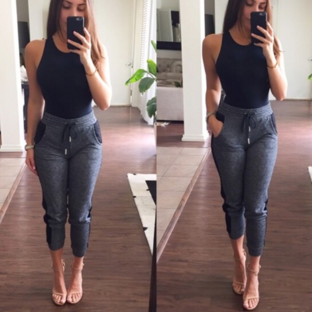 🚫 SOLD | Gray & Black Jogger Pull on Sweatpants w/ Pockets